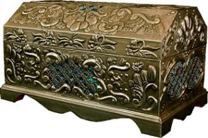 7 24 11 Wooden Chest in Pewter